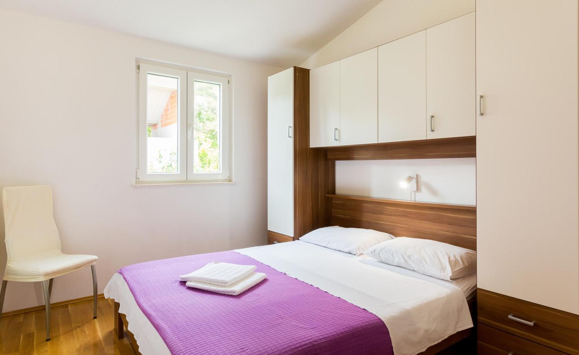 Apartment Mia - Spacious Apartment On 85 M2 With Beautiful Sea View Трогир Екстериор снимка